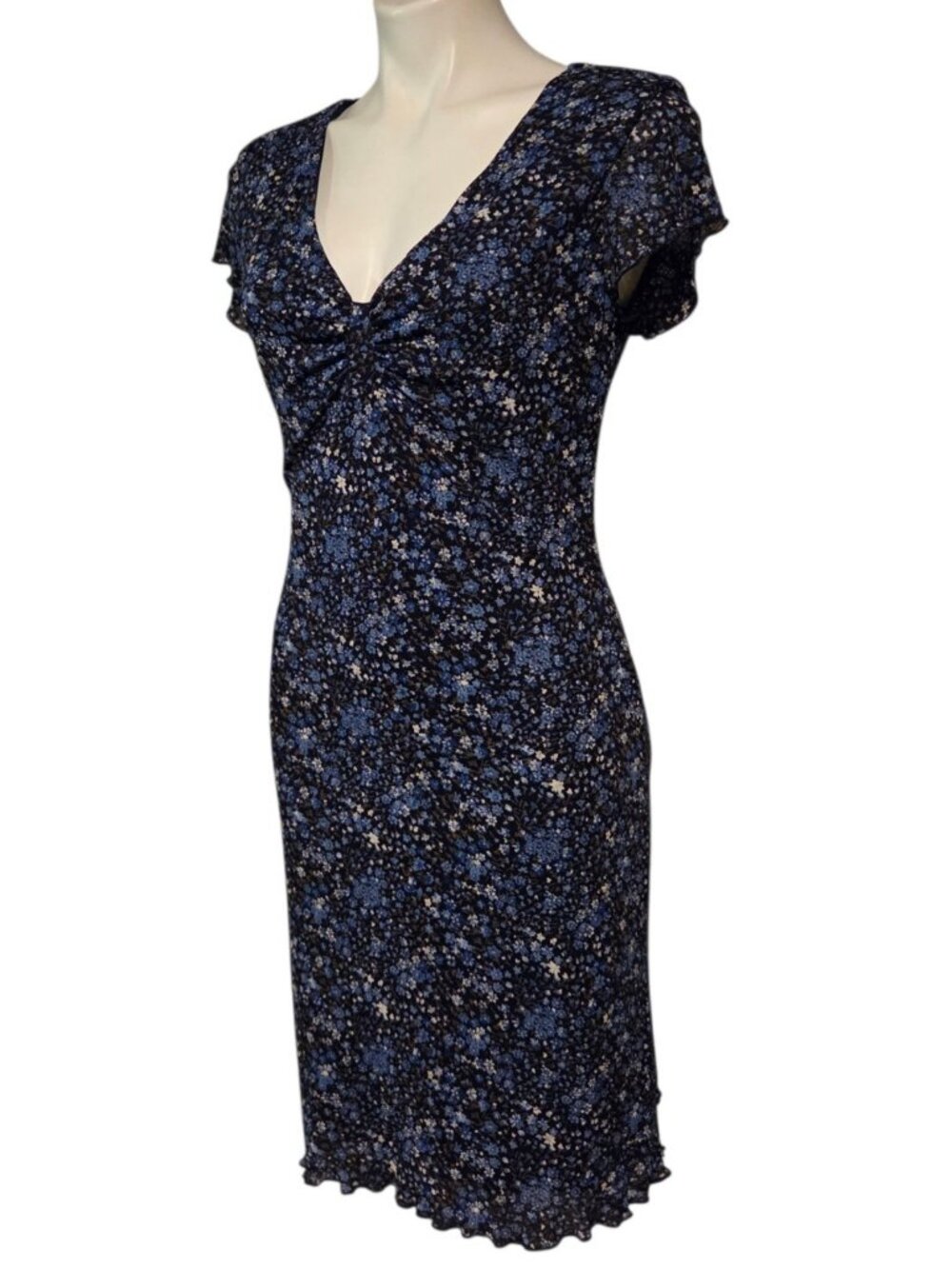 Be Smart Blue Floral Dress Fits Size Medium Short Sleeve Sun Dress